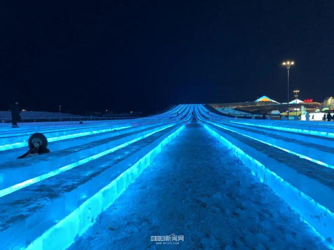 68天璀璨承载300余万人次跨越山海的奔赴——哈尔滨冰雪大世界“流量奇迹”背后(图10)